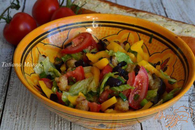 фото рецепта: Овощной салат с обжаренными баклажанами