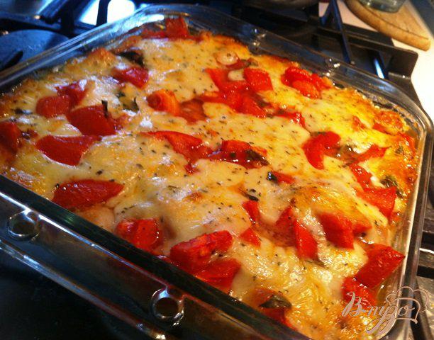 фото рецепта: Куриное филе с моцареллой и помидорами