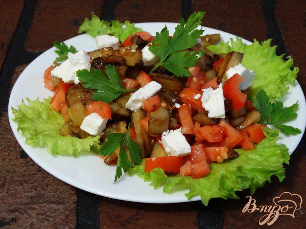 фото рецепта: Салат с баклажанами и сыром сиртаки