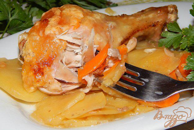 фото рецепта: Запеченноя курица на овощной подушке