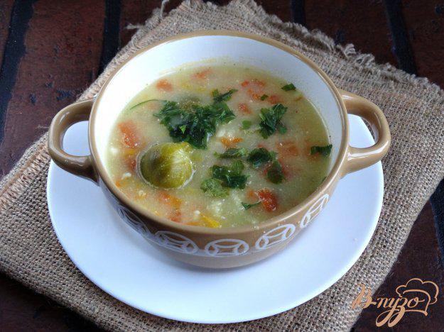 фото рецепта: Сырный суп с брюссельской капустой
