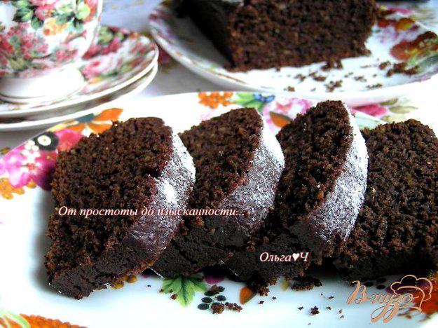 фото рецепта: Свекольно-шоколадный кекс с миндалем