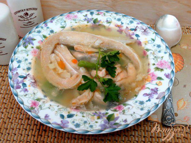 фото рецепта: Суп из брюшек лосося со стручковой фасолью
