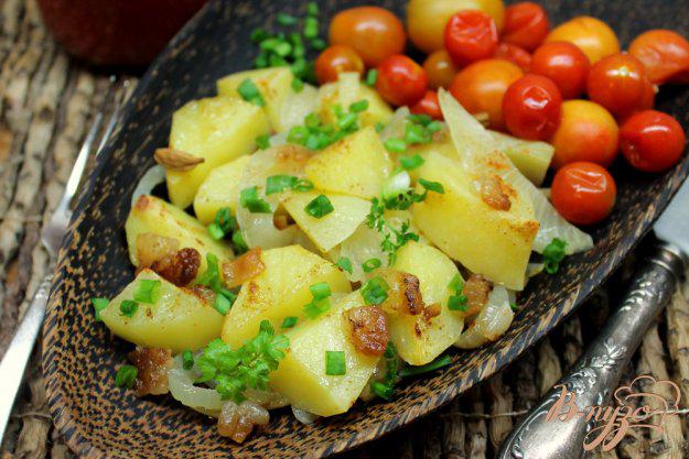 фото рецепта: Картофель запеченный со шкварками,  кардамоном и паприкой