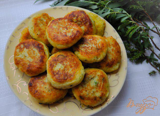 фото рецепта: Картофельники с сыром и укропом