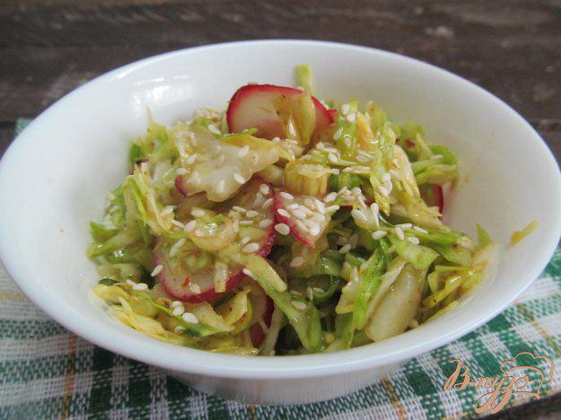 фото рецепта: Капустный салат с редисом