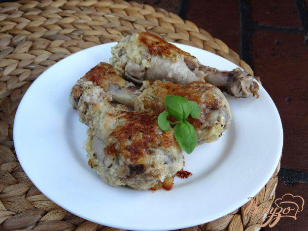фото рецепта: Куриные голени в хлебно-сырной панировке