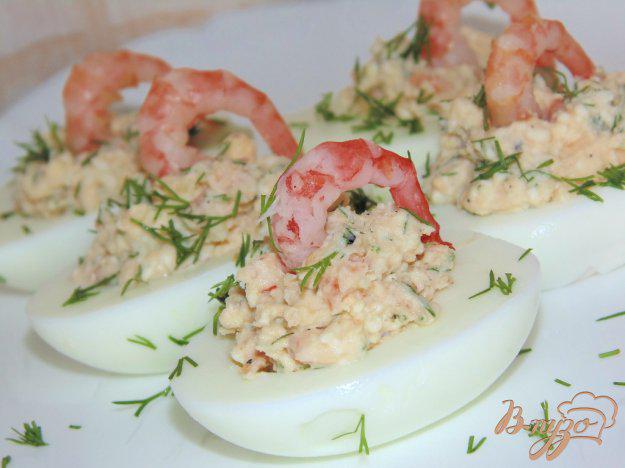 фото рецепта: Яйца фаршированные креветками