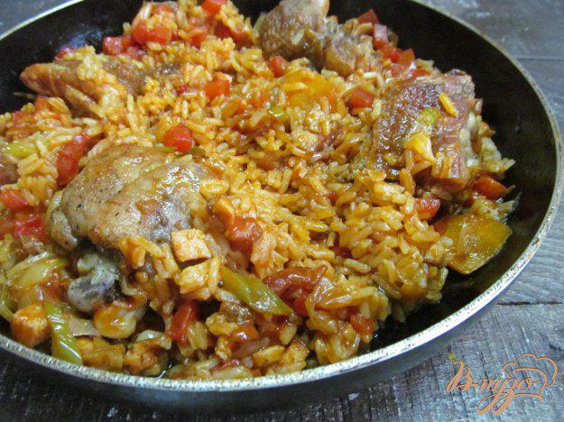 фото рецепта: Курица с рисом по-испански