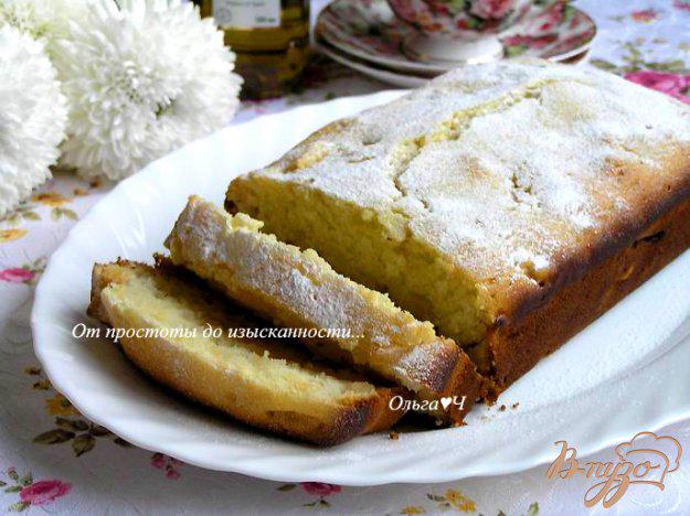 фото рецепта: Манный кекс с яблоками на оливковом масле