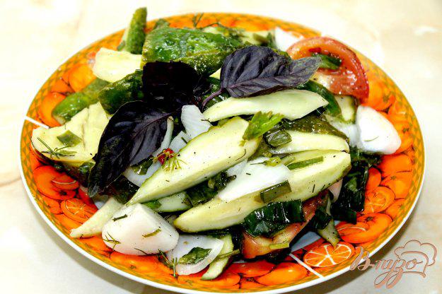 фото рецепта: Быстрые маринованные овощи с перцем чили
