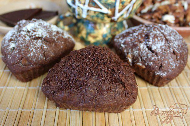 фото рецепта: Шоколадные кексы с грецким орехом