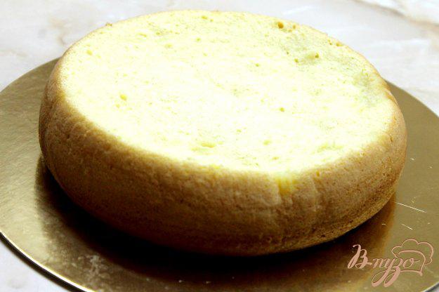 фото рецепта: Приготовления классического бисквита в мультиварке
