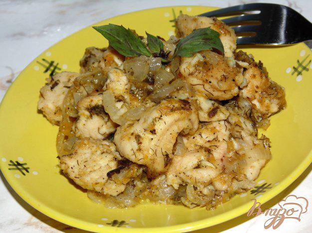 фото рецепта: Куриное филе запеченное в соусе Ткемали