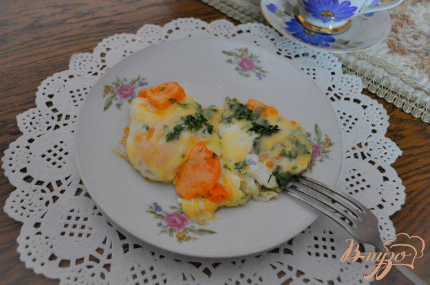 фото рецепта: Яичница с помидорами под сыром