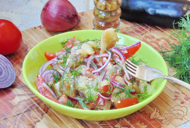 фото рецепта: Салат из баклажанов с помидорами