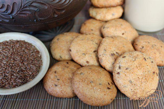 фото рецепта: Печенье с отрубями и семенами льна