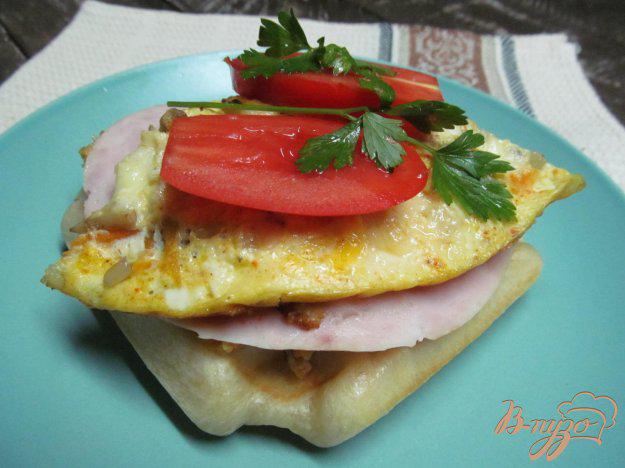 фото рецепта: Бутерброд с яичницей
