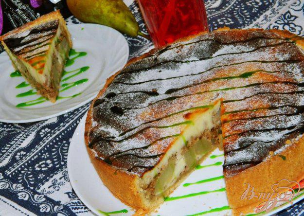 фото рецепта: Грушевый пирог с грецкими орехами