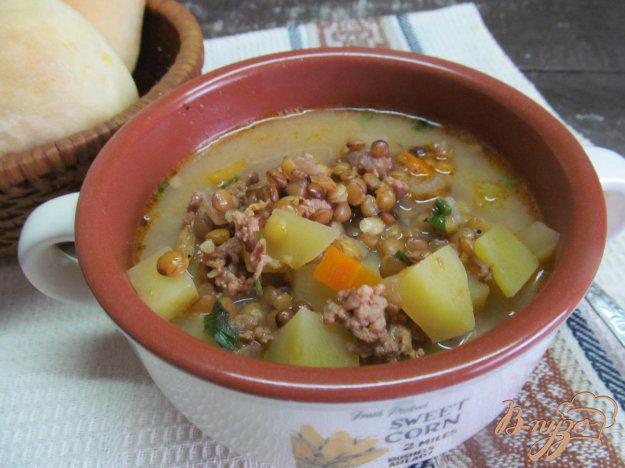 фото рецепта: Томатный суп с чечевицей и фаршем