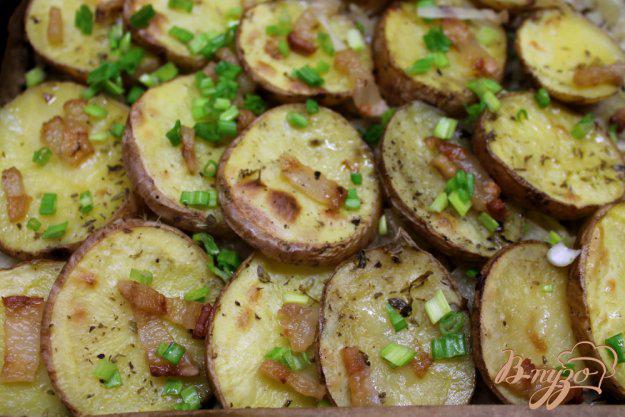 фото рецепта: Картошка запеченная с капустой и салом