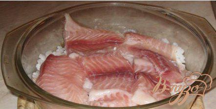 Фото приготовление рецепта: Запеканка из рыбы с брокколи шаг №2