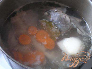 Фото приготовление рецепта: Суп из судака шаг №1