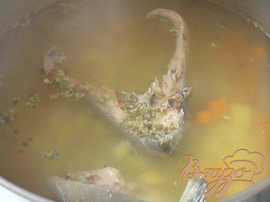 Фото приготовление рецепта: Суп из судака шаг №4