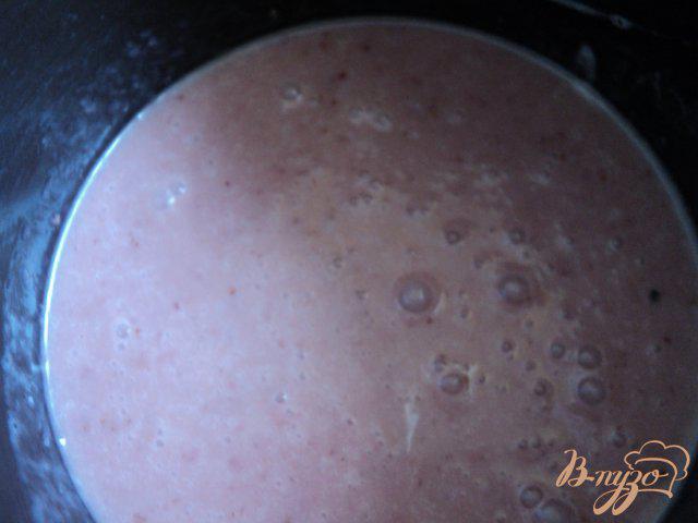 Фото приготовление рецепта: Сливочно-ягодное суфле. шаг №6