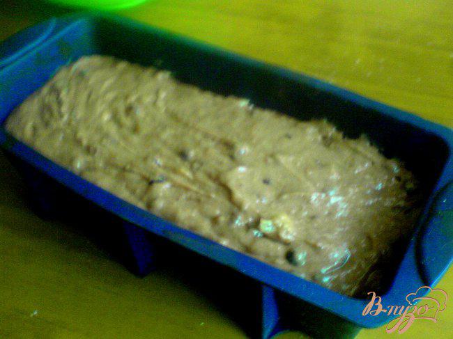 Фото приготовление рецепта: Шоколадно-банановый кекс шаг №6