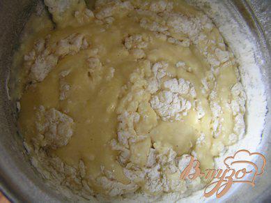 Фото приготовление рецепта: Грушево-яблочный пирог с корицей шаг №2