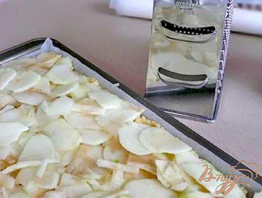Фото приготовление рецепта: Семейный яблочный пирог . шаг №3