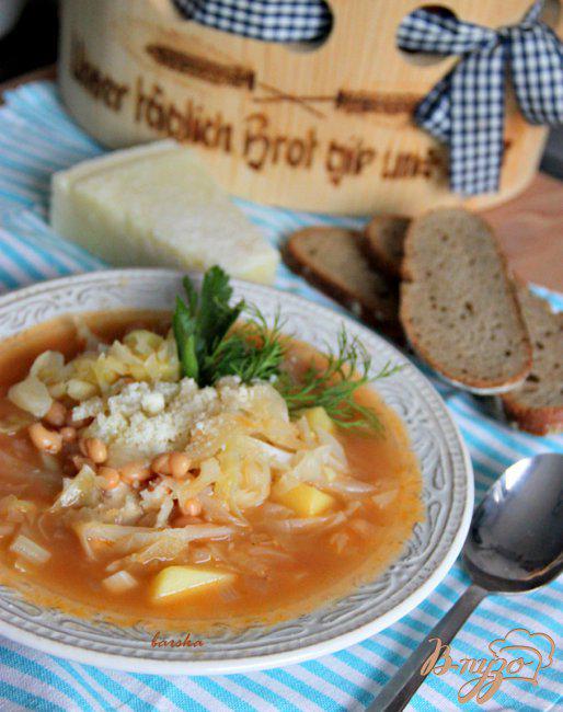 Фото приготовление рецепта: Крестьянский капустный суп шаг №4