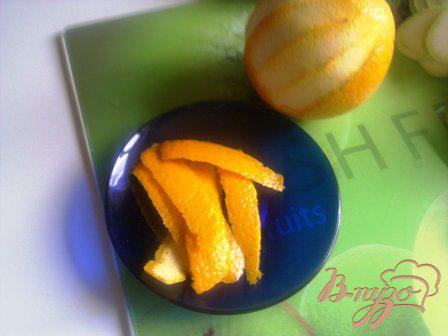 Фото приготовление рецепта: Морской окунь, запеченный с цуккини в апельсиновом соусе шаг №3