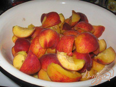 Фото приготовление рецепта: Варенье из персиков «Праздник лета» шаг №2