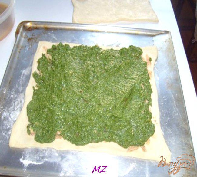 Фото приготовление рецепта: Пирог с горбушой шаг №7
