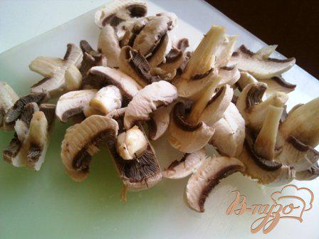 Фото приготовление рецепта: Овощи и грибы в Воке шаг №4