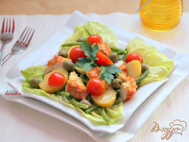 Фото приготовление рецепта: Теплый салат из курицы с картофелем и спаржевой фасолью шаг №3