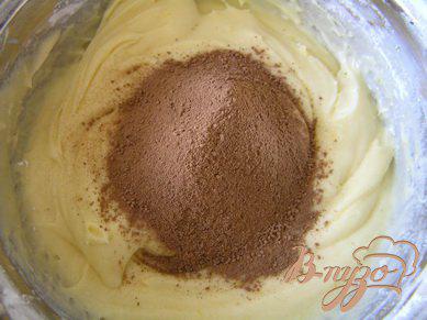 Фото приготовление рецепта: Шоколадное печенье на сгущенке шаг №2