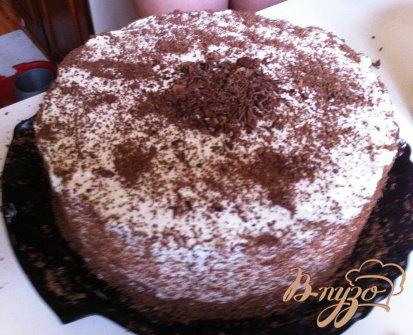 Фото приготовление рецепта: Шварцвальдский вишневый торт («Черный лес») шаг №16
