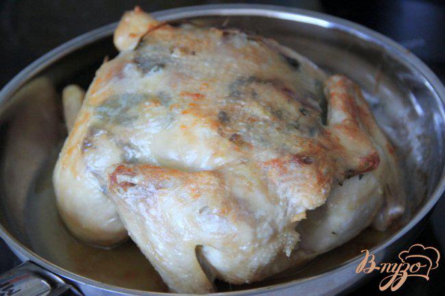 Фото приготовление рецепта: Жареная курица в стиле «Zuni Cafe» шаг №8