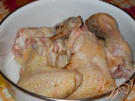 Фото приготовление рецепта: Курица запеченая с картофелем в рукаве шаг №1