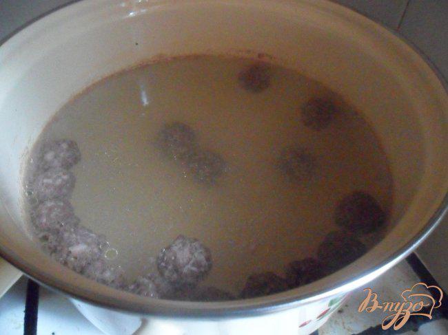 Фото приготовление рецепта: Летний суп с фрикадельками шаг №1
