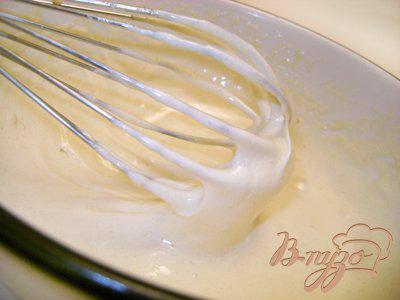 Фото приготовление рецепта: Сливочно-творожный торт «Peach Cream» шаг №1