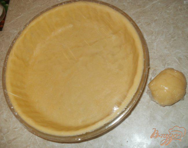 Фото приготовление рецепта: Пирог с грибами и картофелем шаг №4