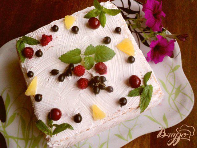 Фото приготовление рецепта: Торт фруктовый шаг №8