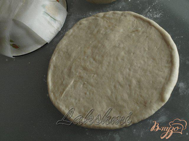 Фото приготовление рецепта: Хлебные мисочки для подачи шаг №3