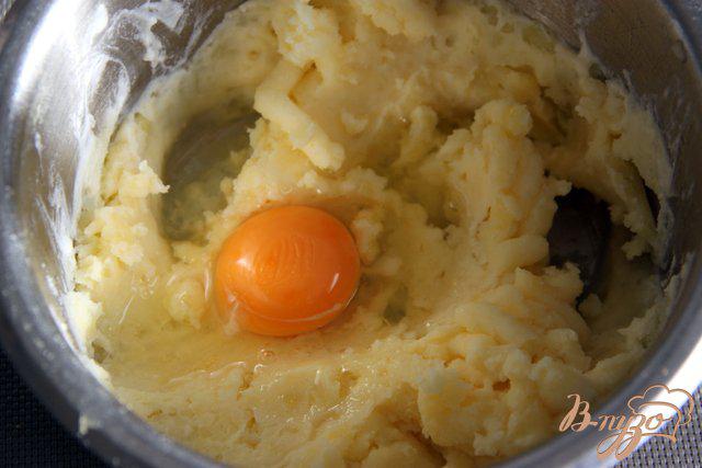 Фото приготовление рецепта: Хрустящие картофельные шарики шаг №1
