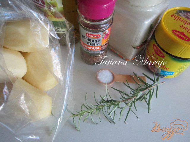 Фото приготовление рецепта: Вкусный картофель в микроволновке шаг №1