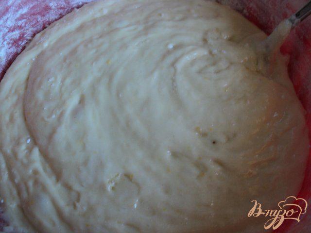 Фото приготовление рецепта: Яблочно- виноградный пирог шаг №2